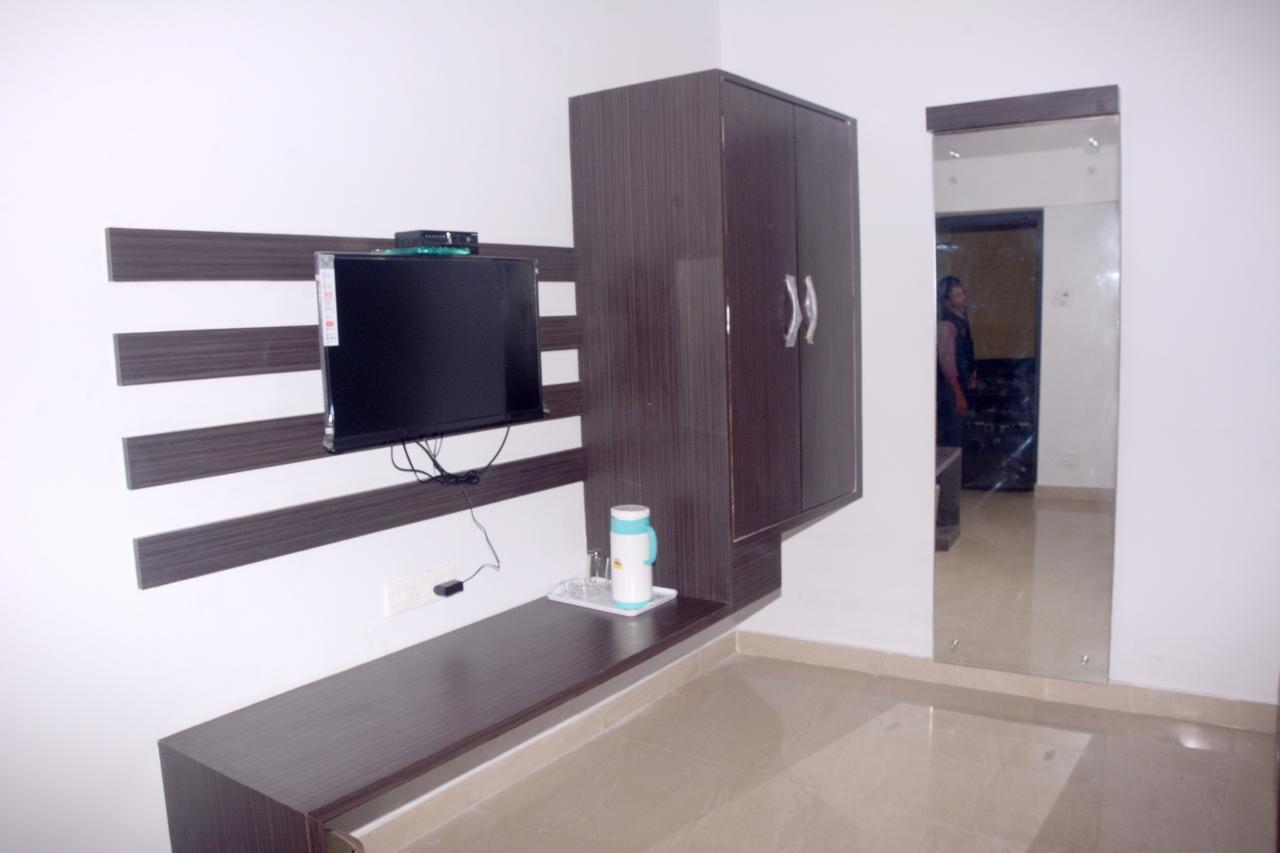 Rāipur Hotel Raj Heritage מראה חיצוני תמונה